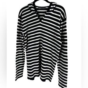 Vince blue and white hooded sweater size Medium